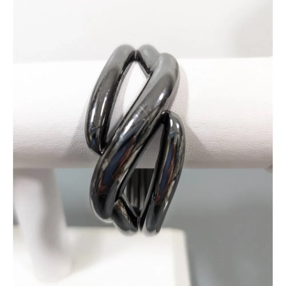 Lia Sophia Gunmetal Gray Twist Chunky Hinge Clamp Bracelet Galena Modern 6.5‎ in